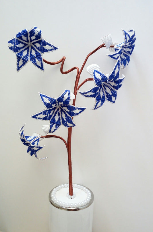 Blue Lilly Beeded Flowers Décor